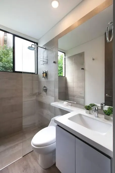 Gorgeous 2 Bedroom Apartment In El Poblado Medellín