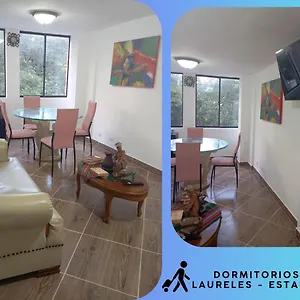 Habitación en casa particular Laureles Estadio, Medellín